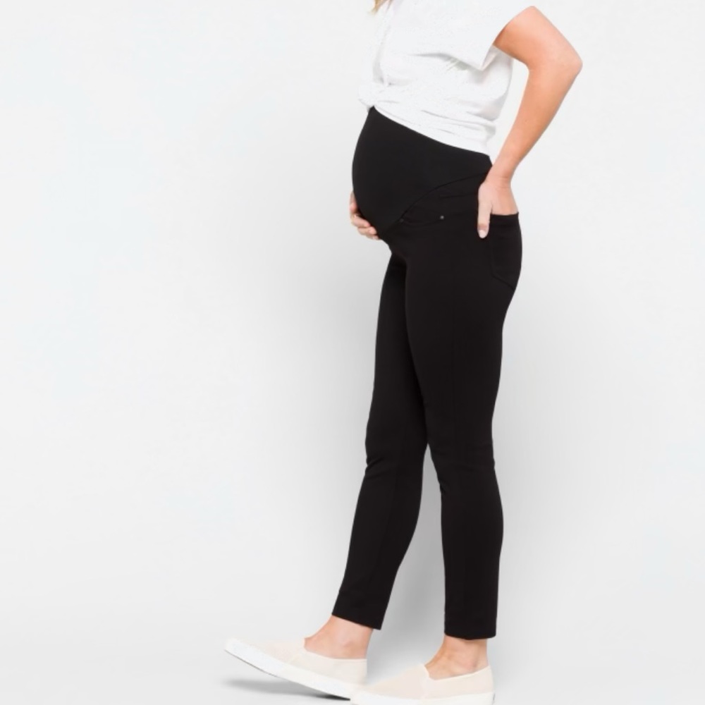 NWOT Liverpool Reagan Maternity Black Skinny Pant